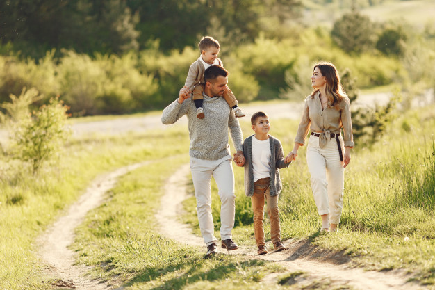 familie i naturen